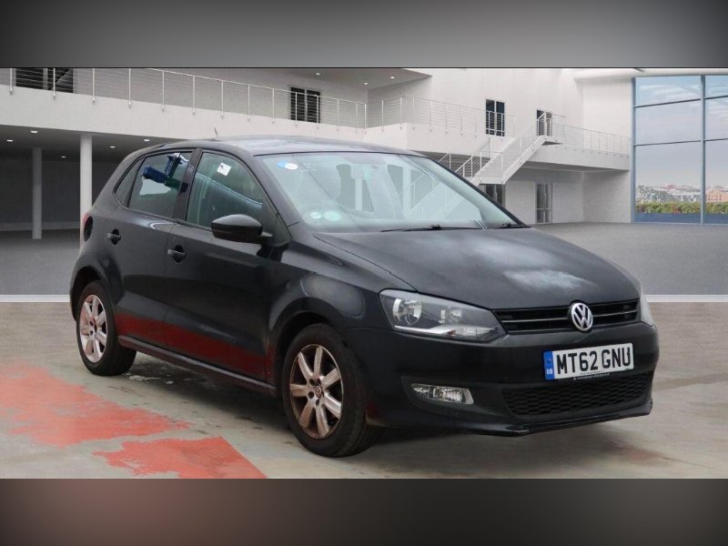 2013 POLO 1.2 MATCH EURO 5 5DR MAKE VOLKSWAGEN MODEL POLO BODY HATCHBACK MILEAGE... photo