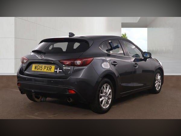 Mazda 3 2015